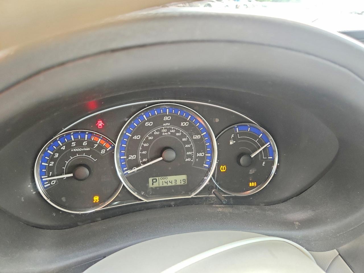 2013 Subaru Forester 2.5X - zdjęcie 9