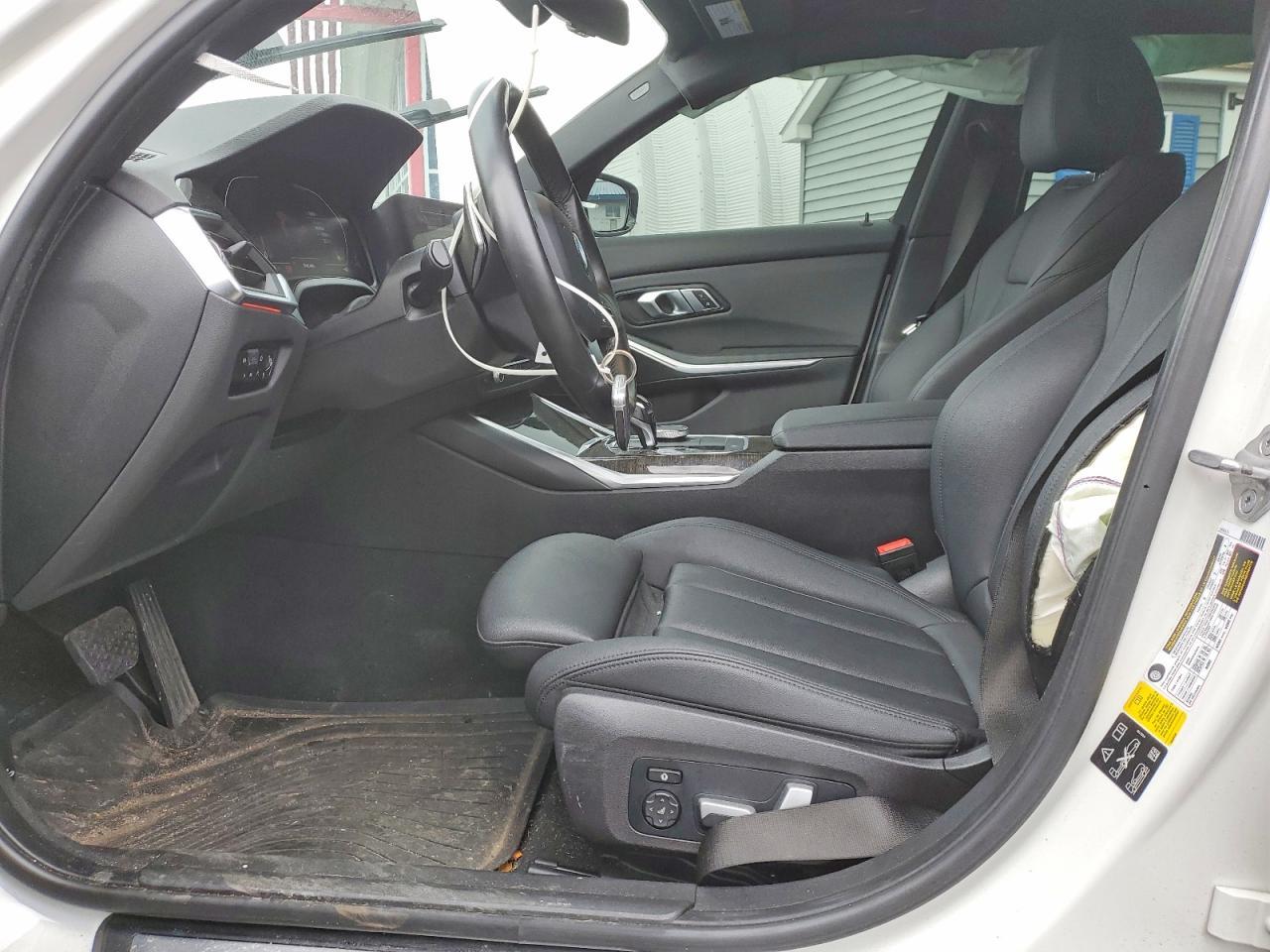 2020 BMW 330Xi - zdjęcie 7