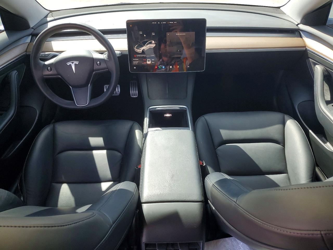 2022 Tesla Model 3 - zdjęcie 8