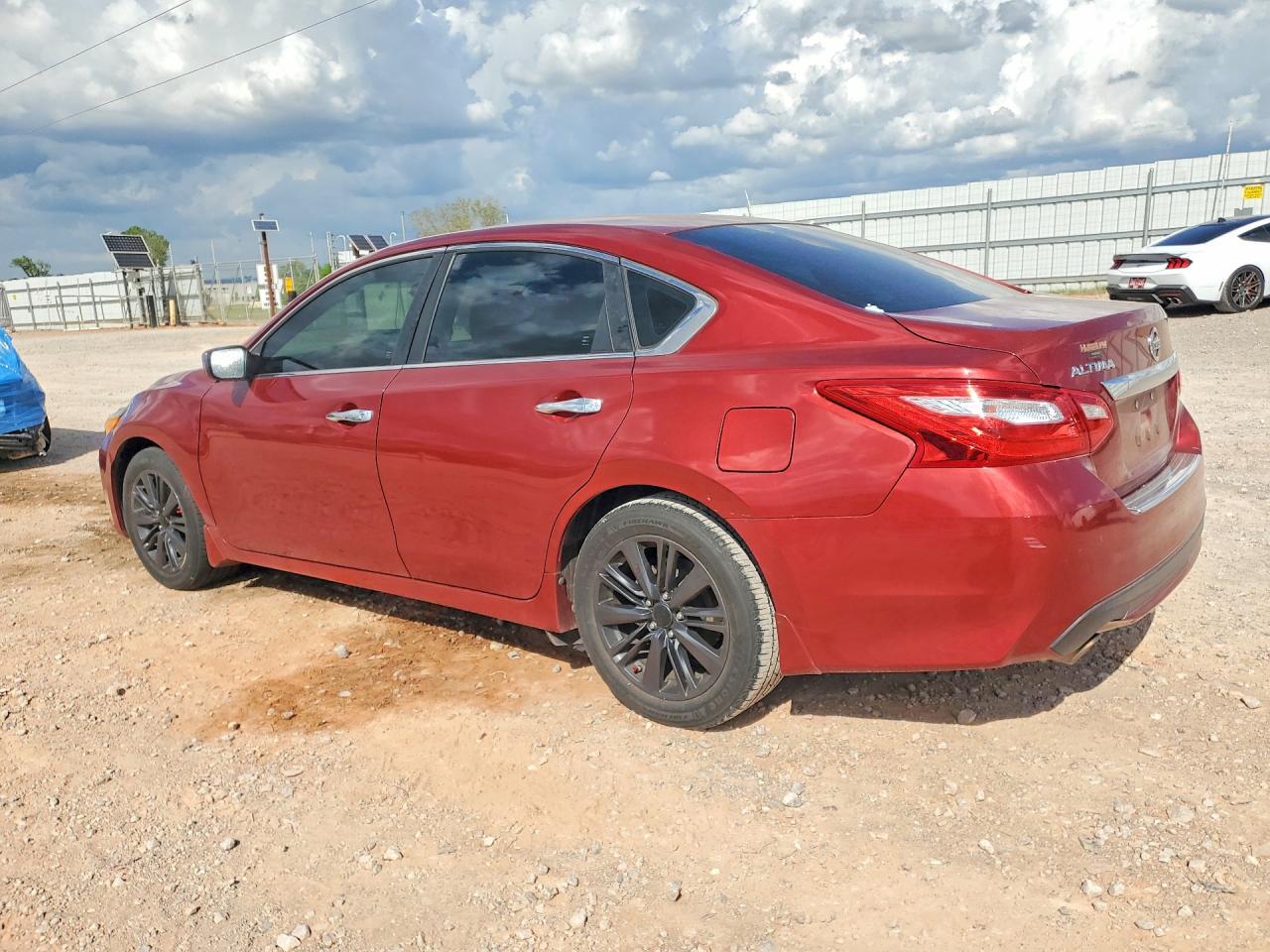 2016 Nissan Altima 2.5 S - zdjęcie 2