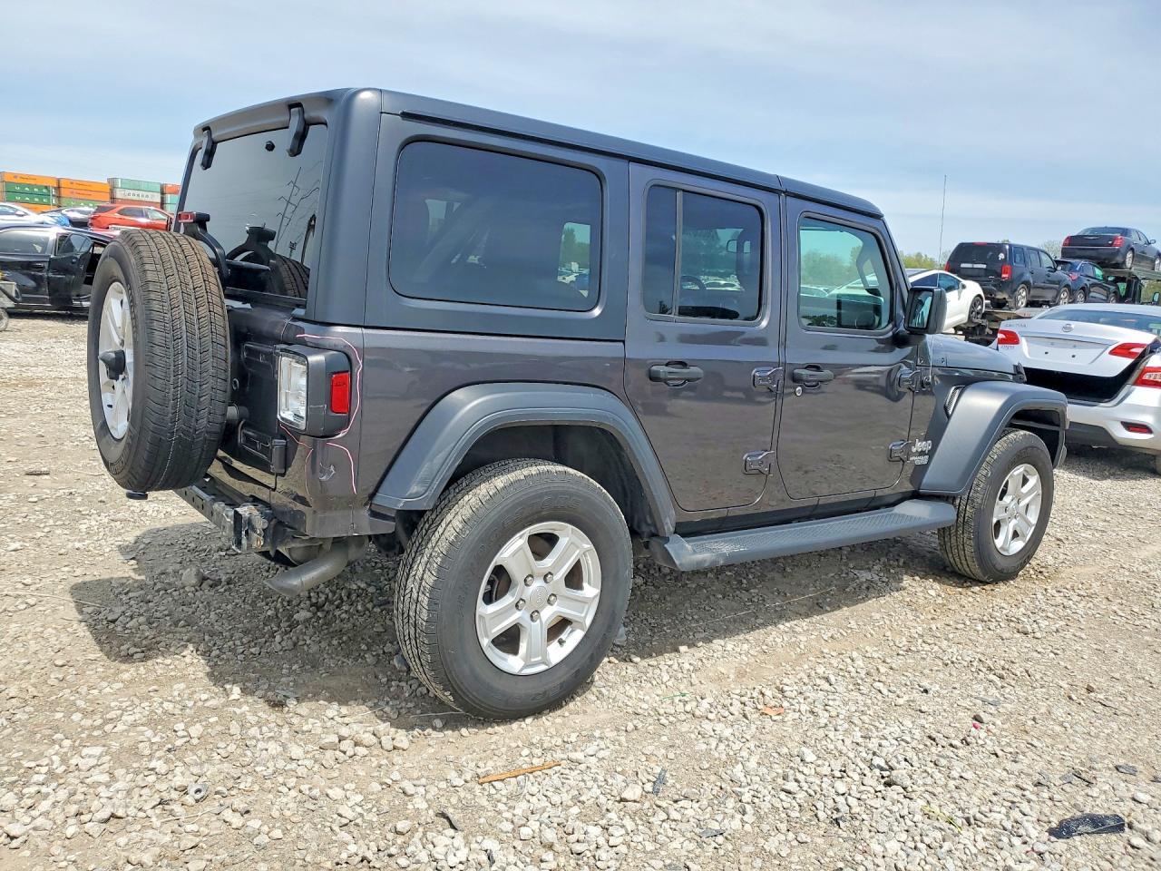 2020 Jeep Wrangler Unlimited Sport - zdjęcie 3