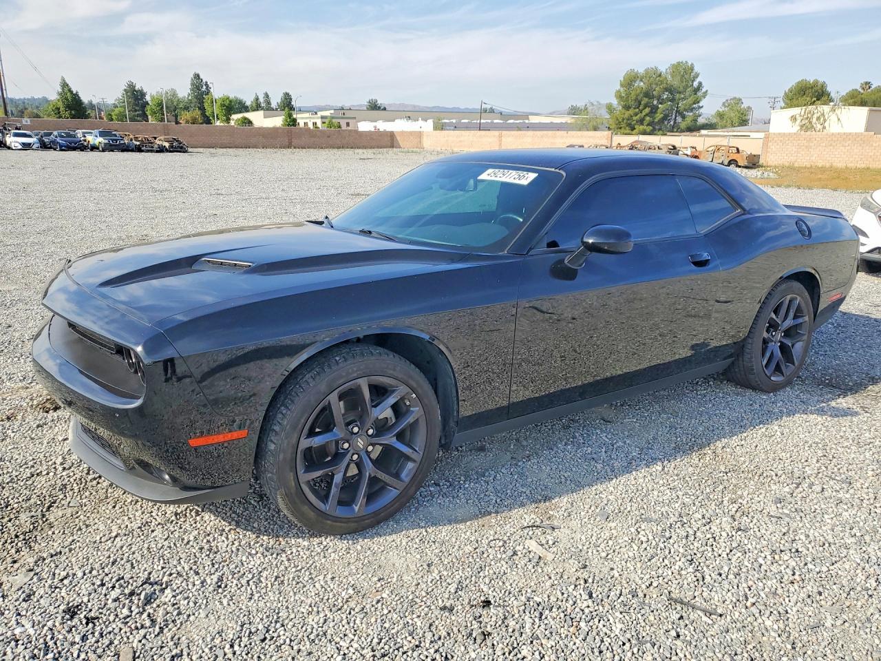 2023 Dodge Challenger Sxt - zdjęcie główne