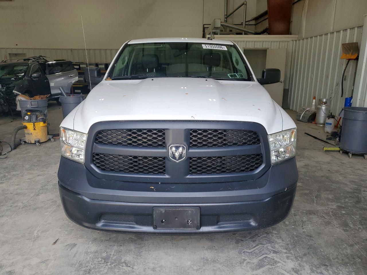 2021 Ram 1500 Classic Tradesman - zdjęcie 5