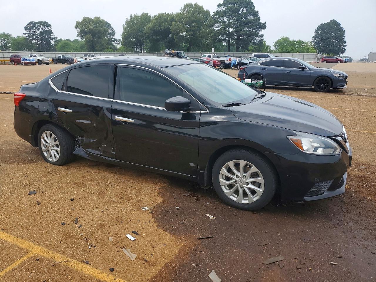 2017 Nissan Sentra Sv - zdjęcie 4