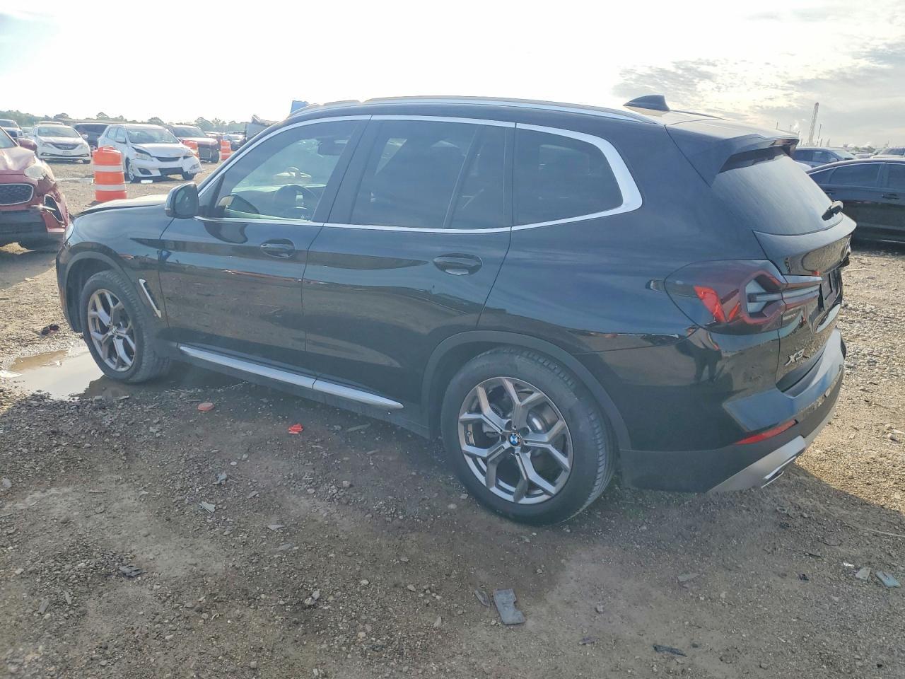 2023 BMW X3 xDrive30I - zdjęcie 2