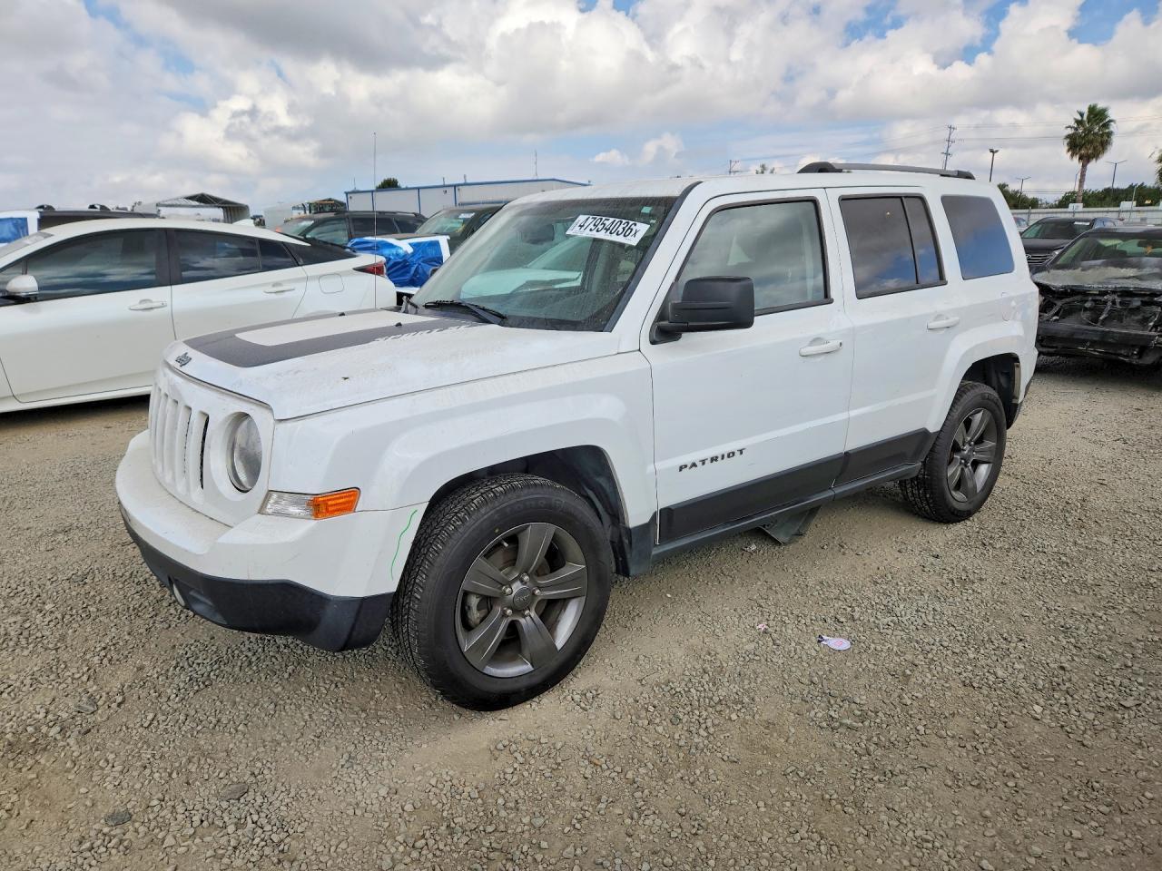 2016 Jeep Patriot Sport - zdjęcie główne