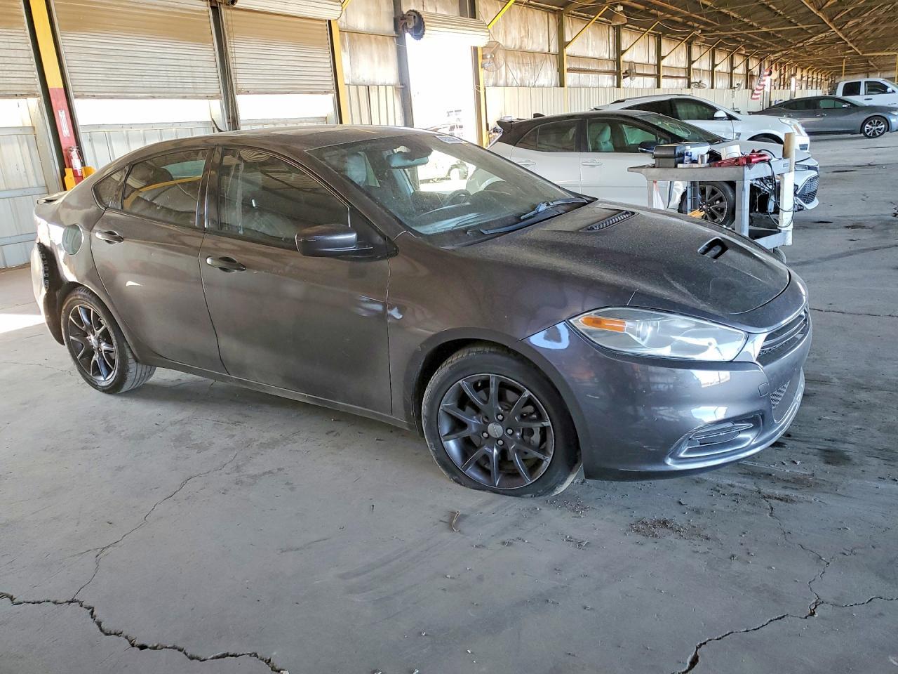2016 Dodge Dart Sxt - zdjęcie 4