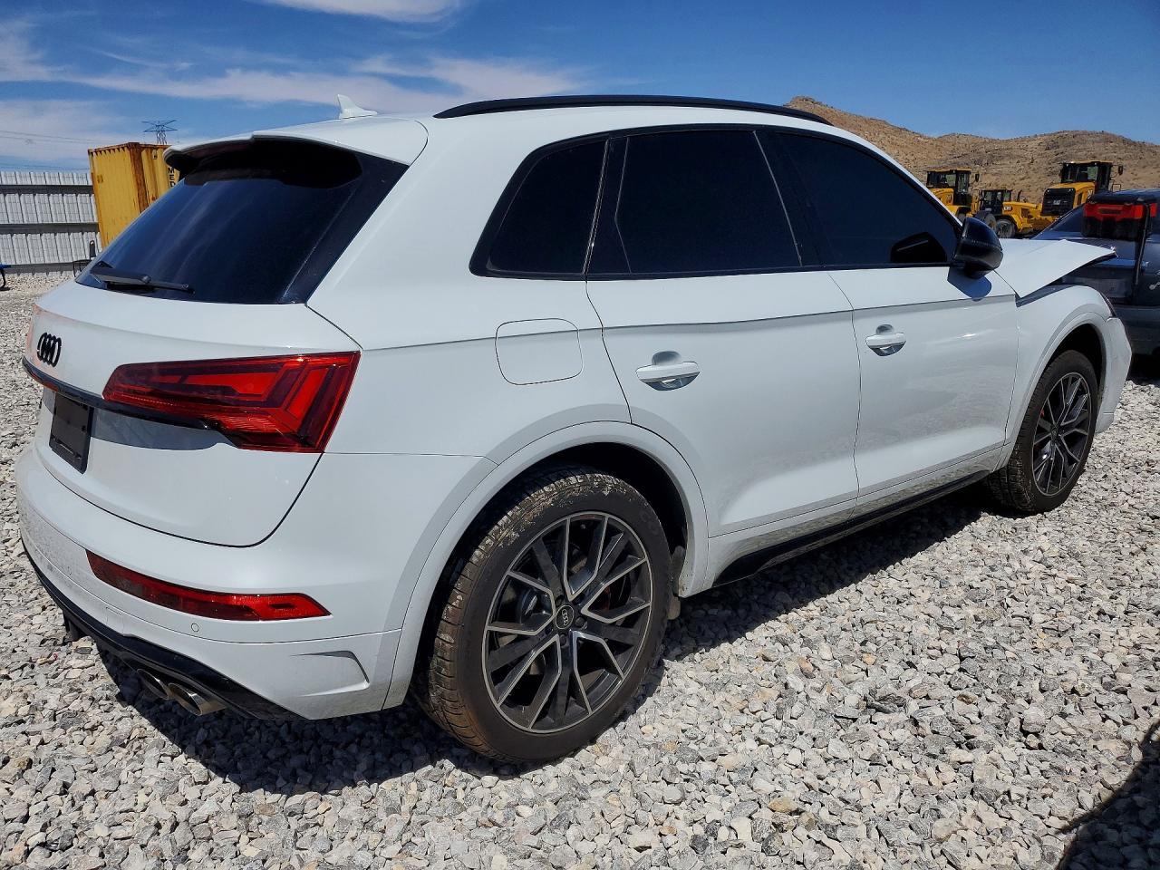 2022 Audi Sq5 Premium Plus - zdjęcie 3