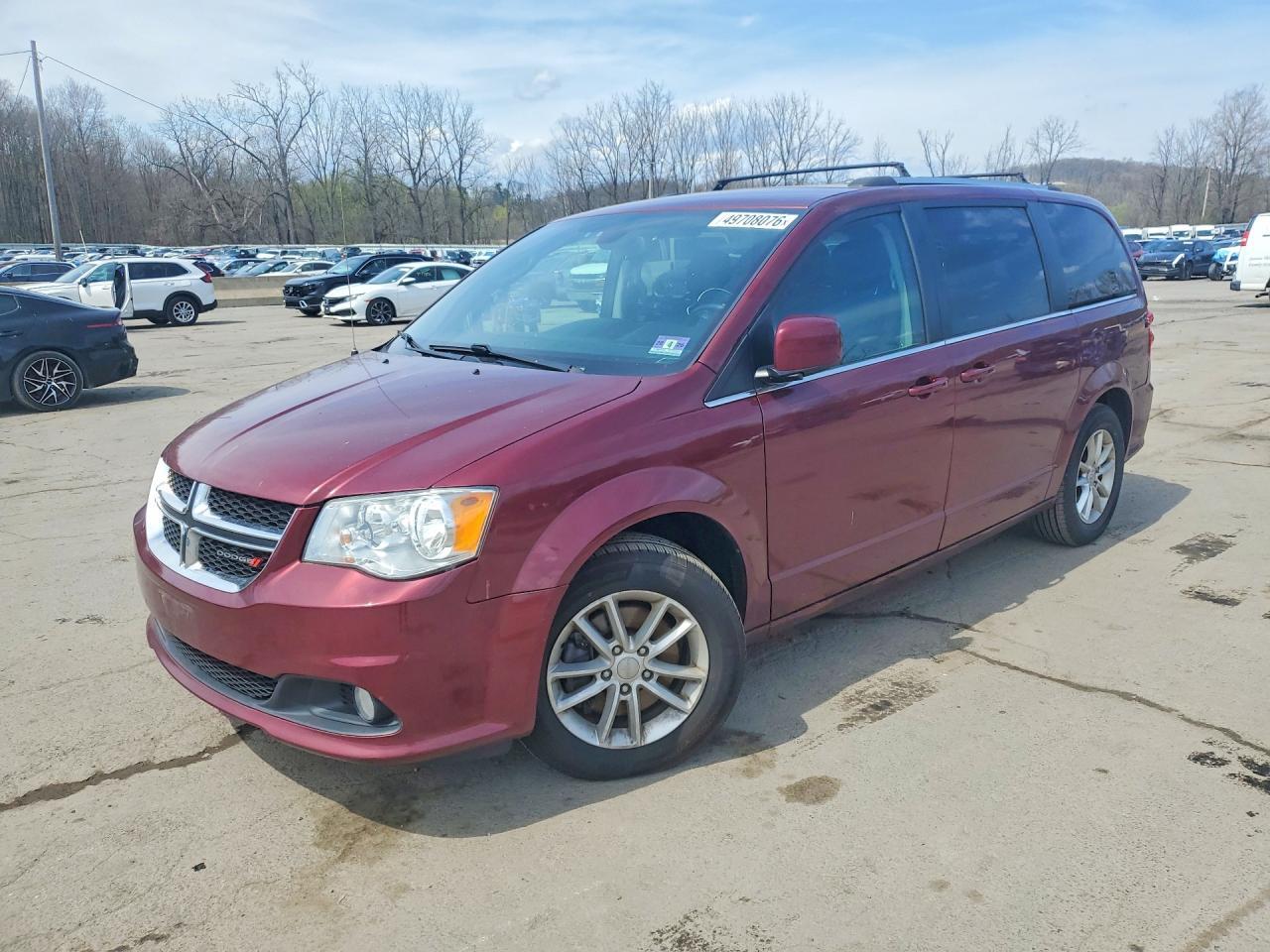 2019 Dodge Grand Caravan Sxt - zdjęcie główne