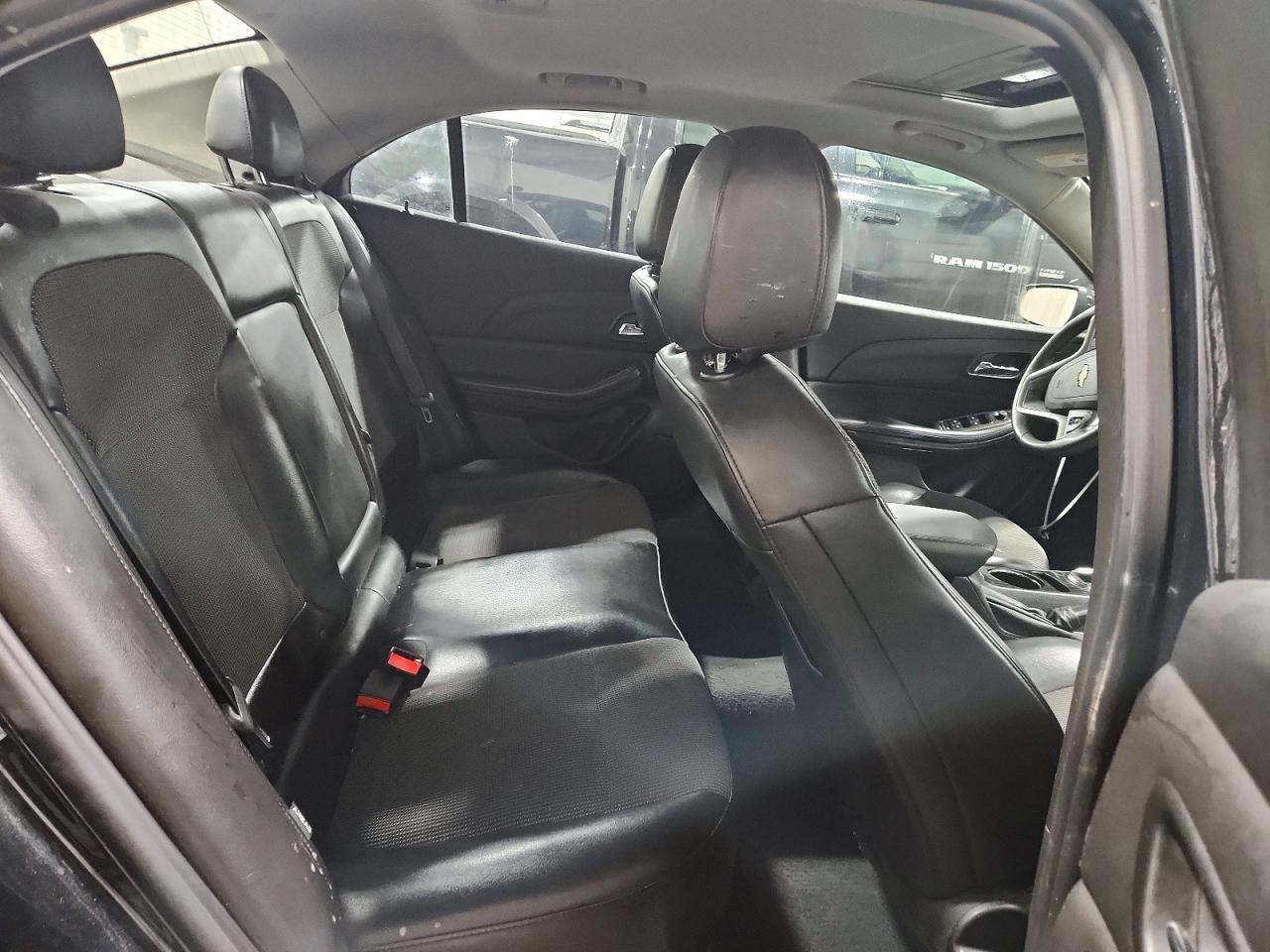 2015 Chevrolet Malibu 1Lt - zdjęcie 10