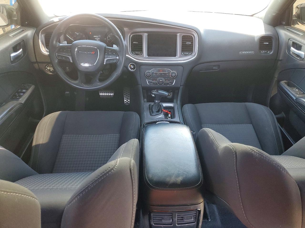 2019 Dodge Charger Gt - zdjęcie 8