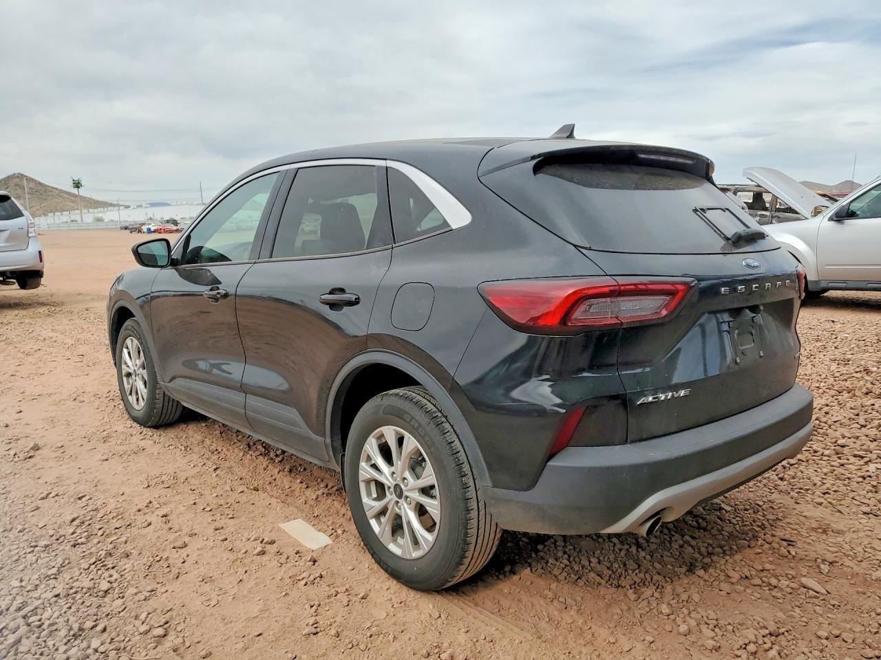 2023 Ford Escape Active - zdjęcie 2