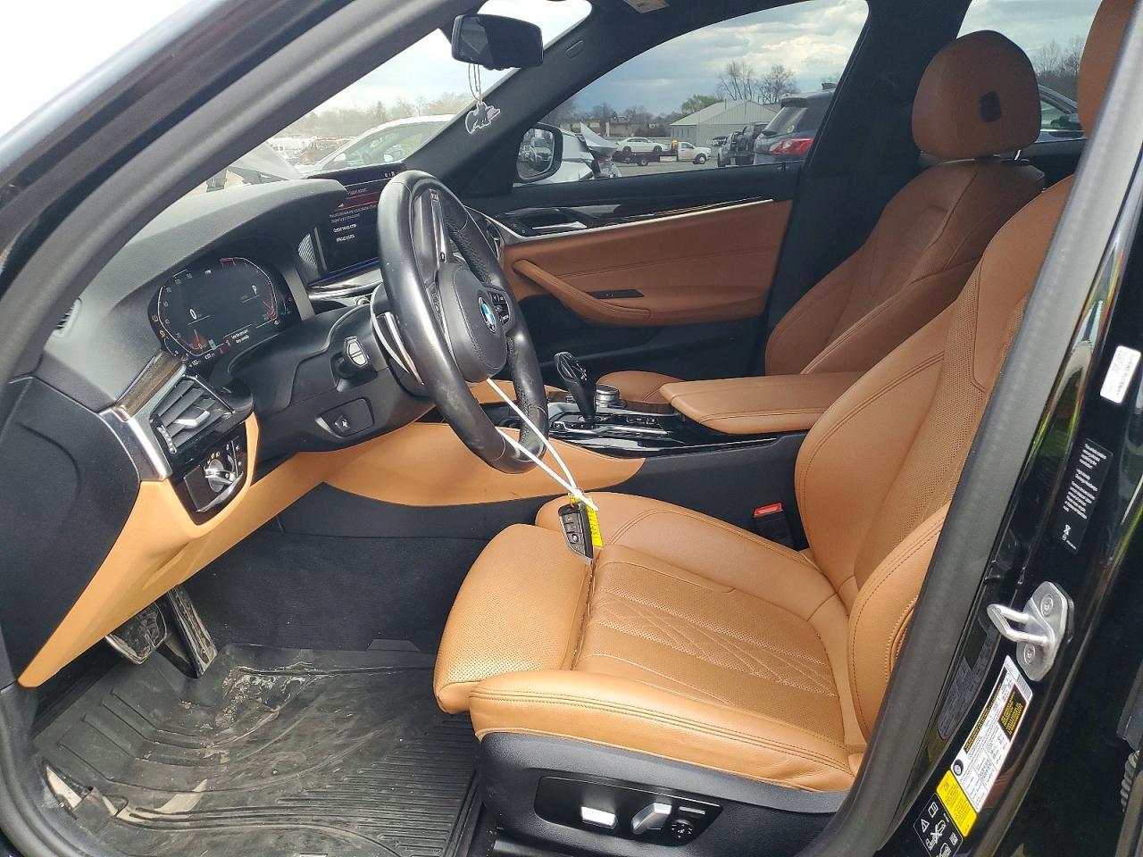 2021 BMW 530 Xi - zdjęcie 7