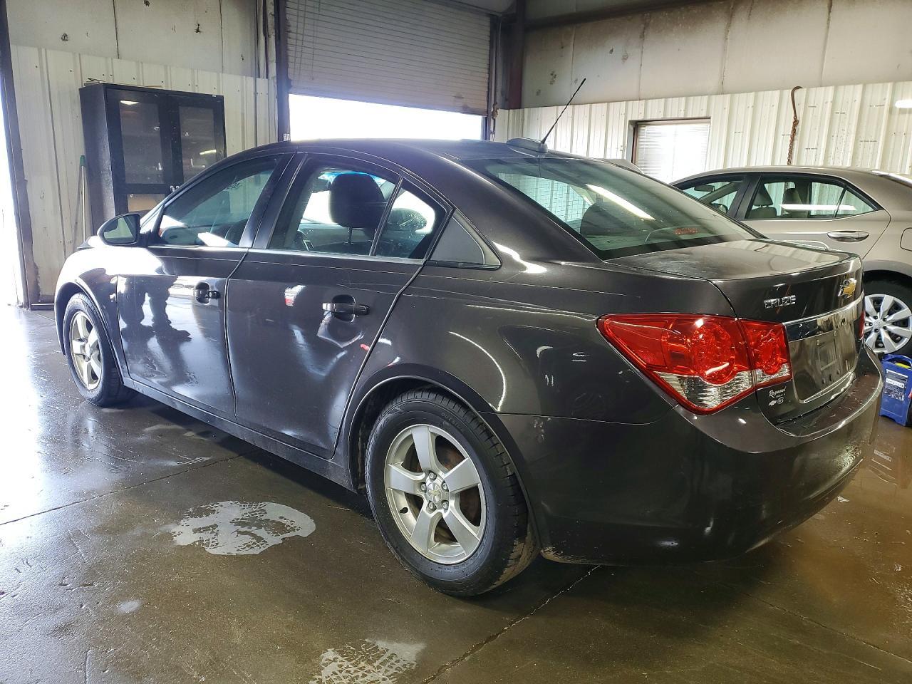 2015 Chevrolet Cruze Lt - zdjęcie 2