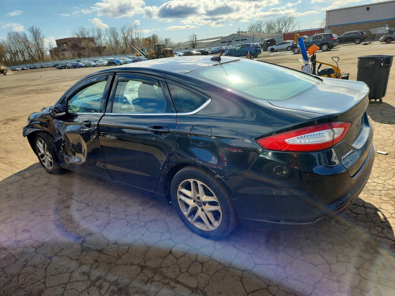 2015 Ford Fusion Se - zdjęcie 2