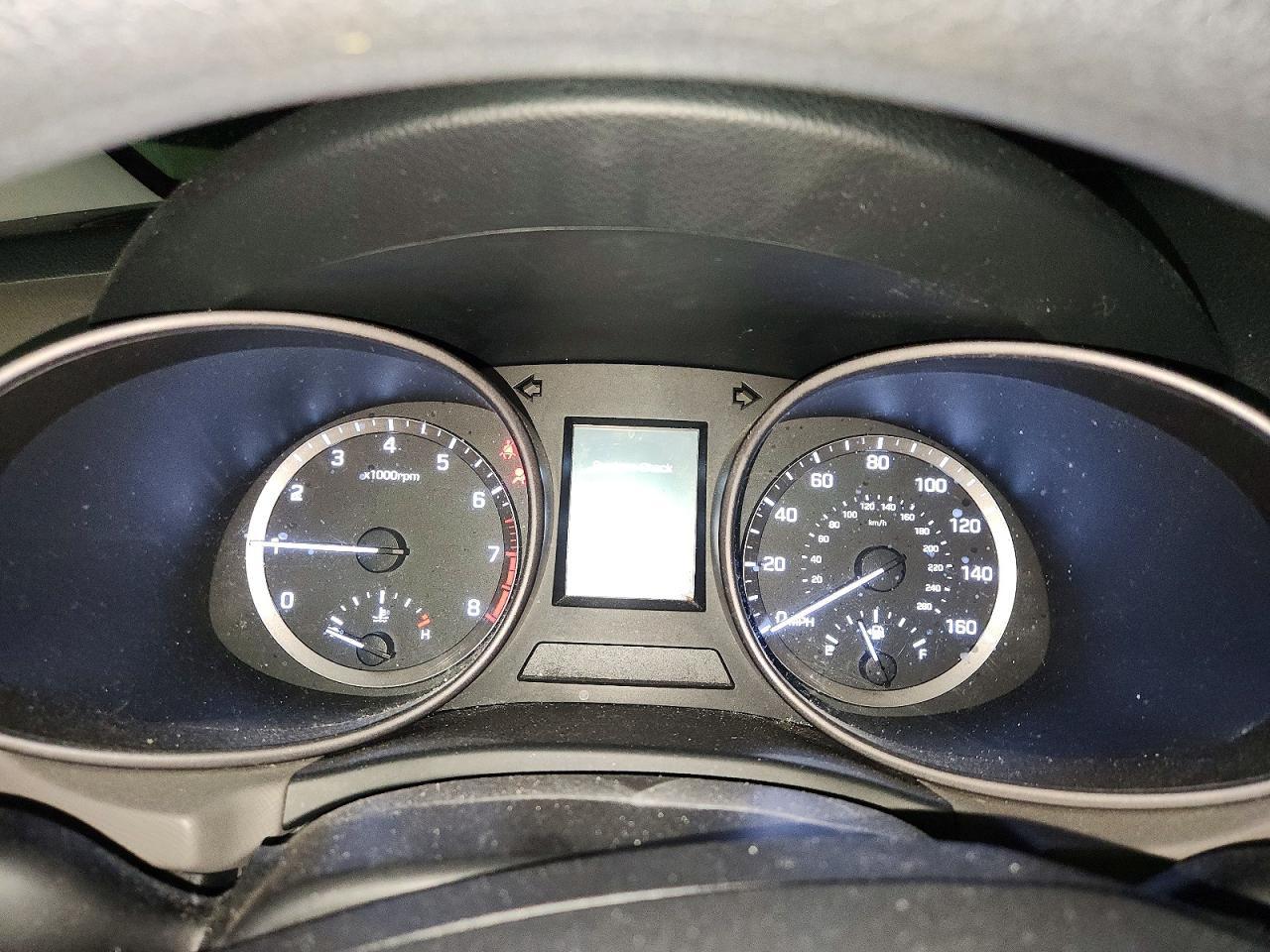 2017 Hyundai Santa Fe Sport 2.4L - zdjęcie 9