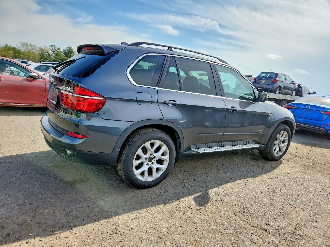 2013 BMW X5 xDrive35I - zdjęcie 3