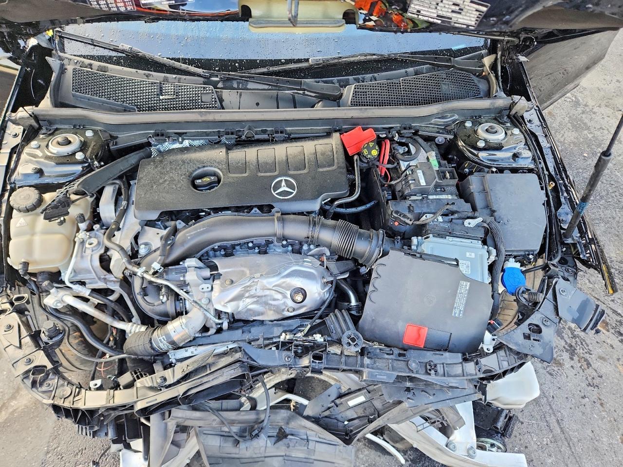 2023 Mercedes-Benz Cla 250 - zdjęcie 11