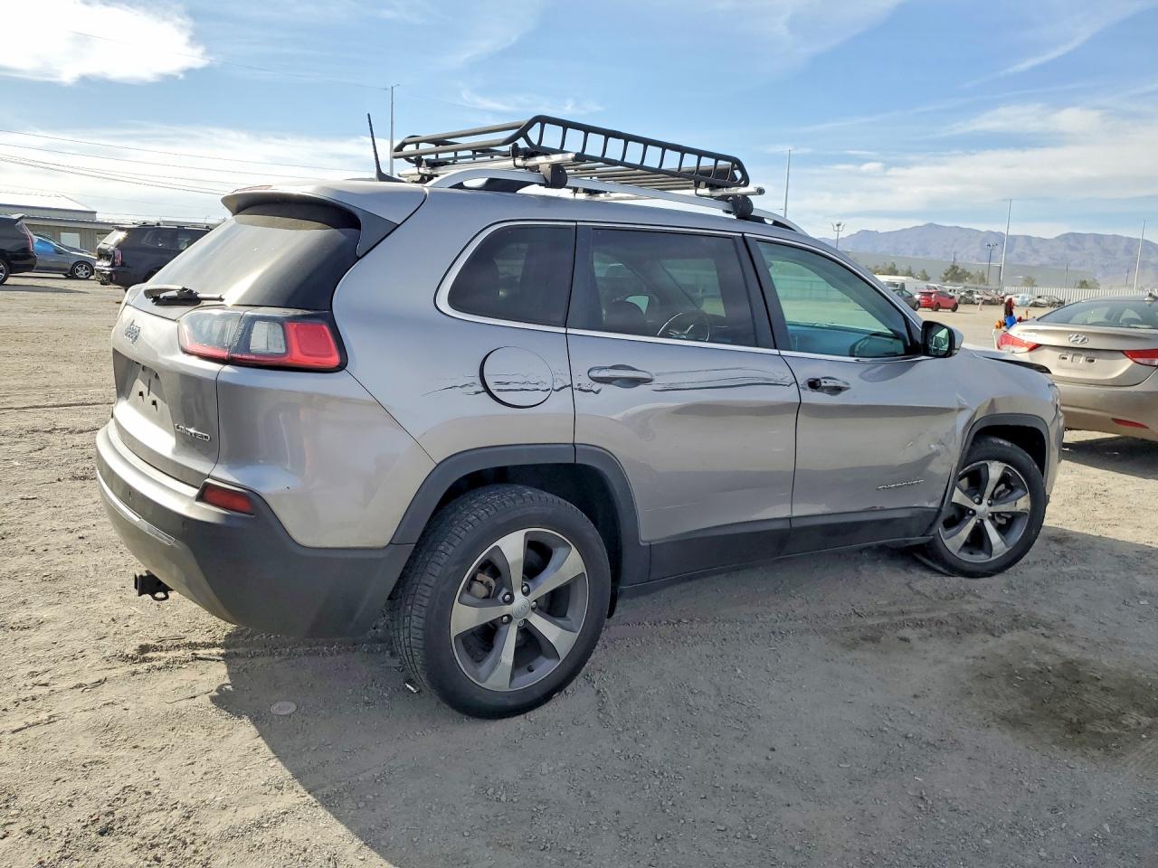 2020 Jeep Cherokee Limited - zdjęcie 3