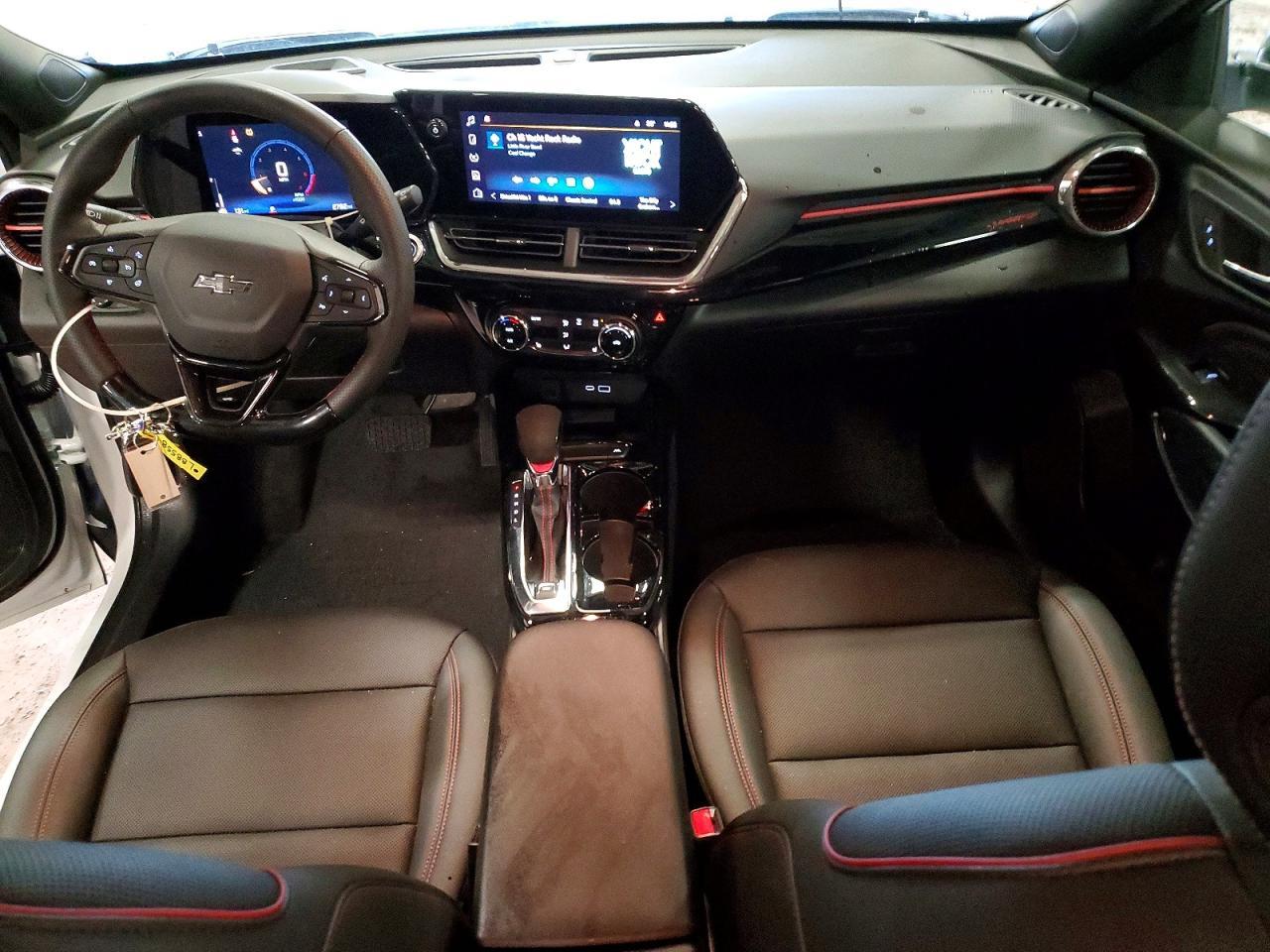 2025 Chevrolet Trax 2Rs - zdjęcie 8