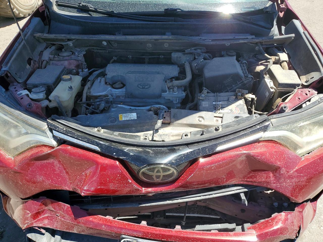 2018 Toyota Rav4 Le - zdjęcie 12