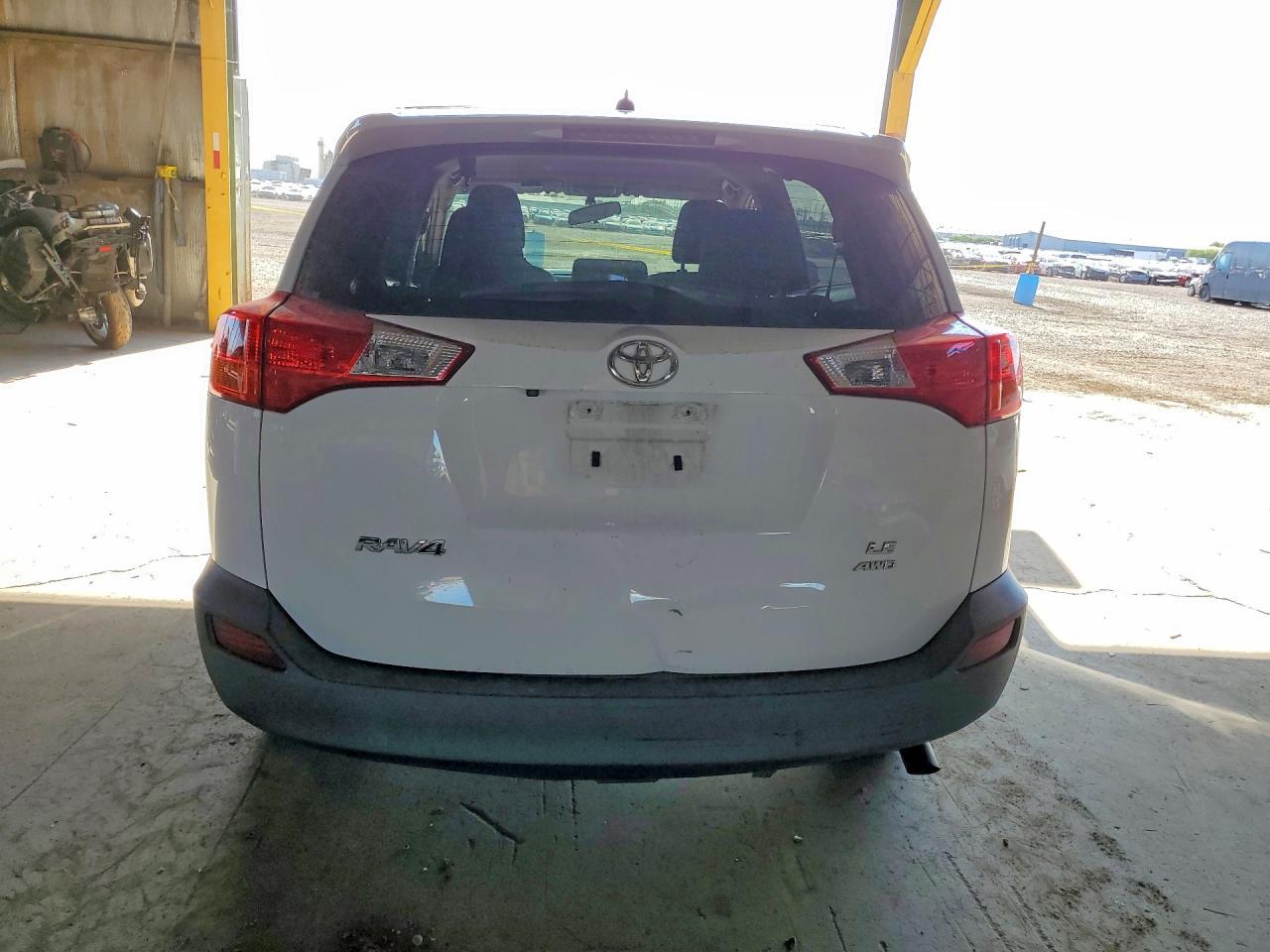 2015 Toyota Rav4 Le - zdjęcie 6