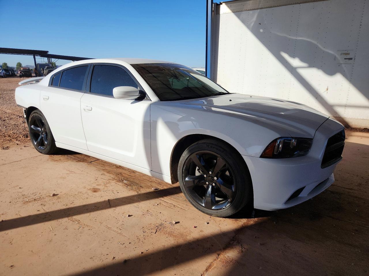 2014 Dodge Charger Sxt - zdjęcie 4