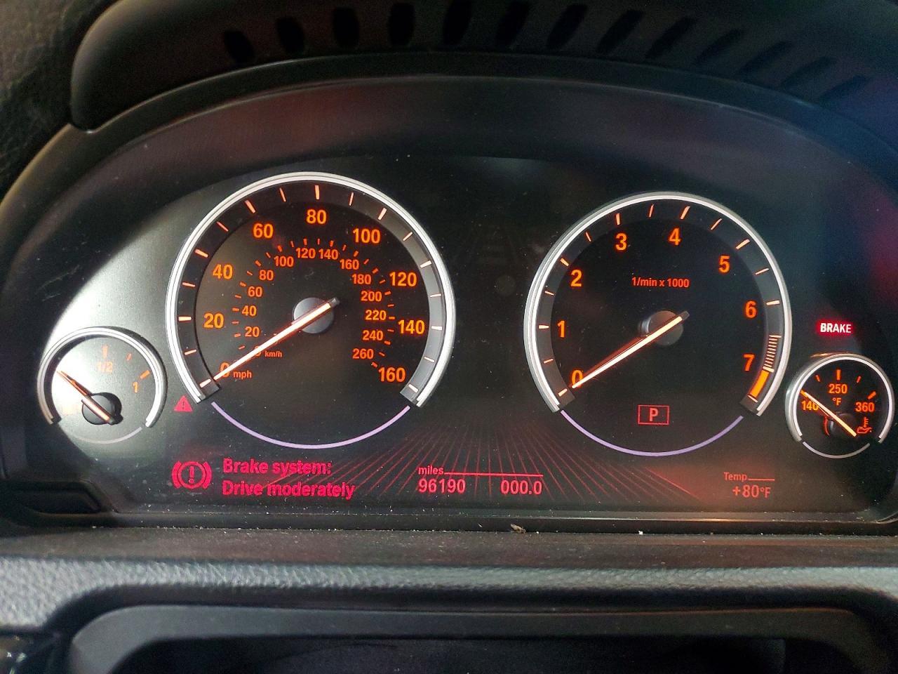2013 BMW 550 Igt - zdjęcie 9