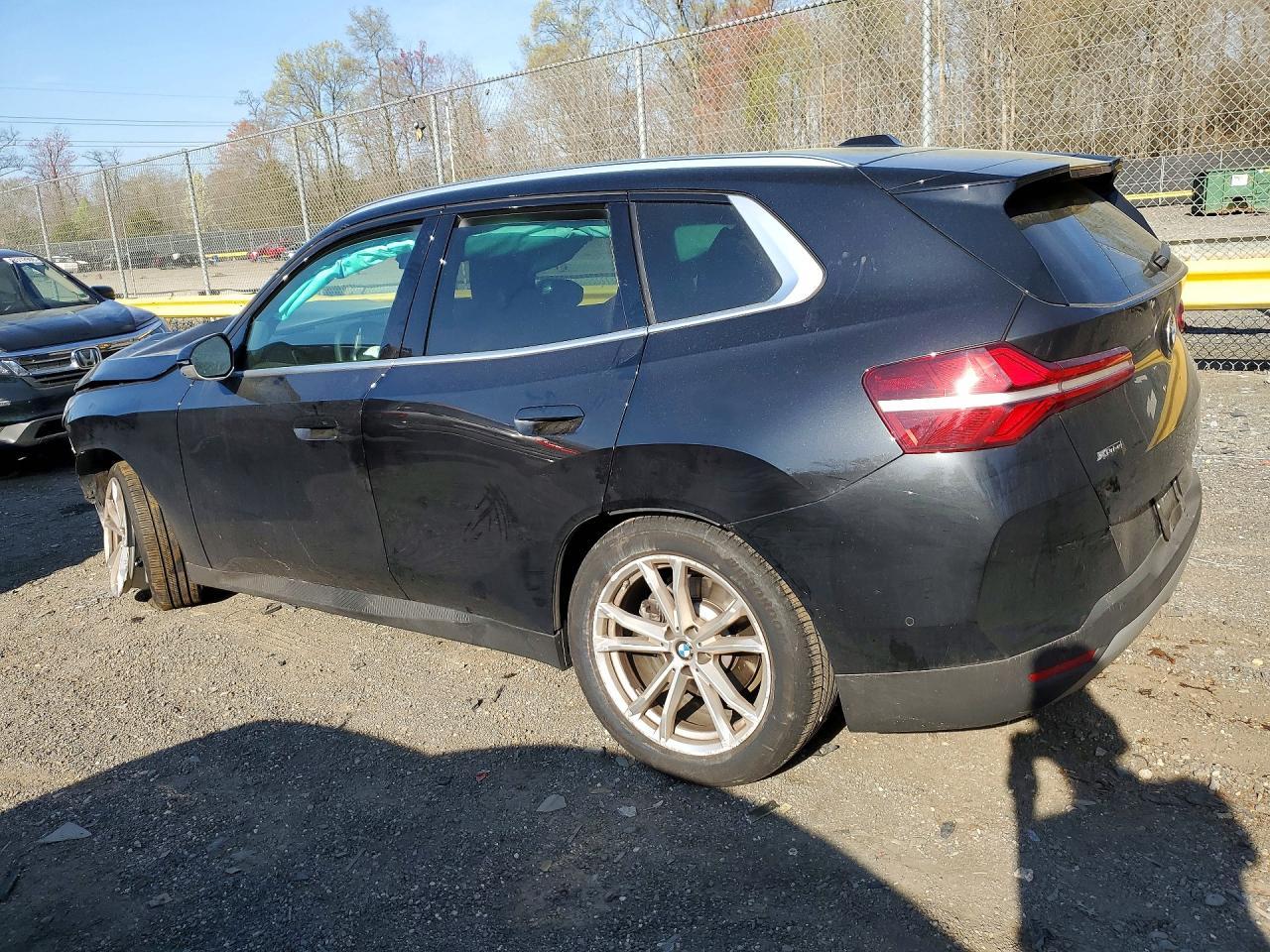 2025 BMW X3 30 xDrive - zdjęcie 2