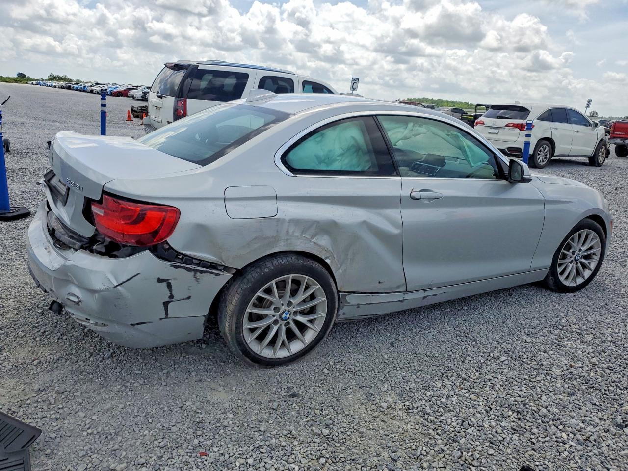 2016 BMW 228 Xi Sulev - zdjęcie 3