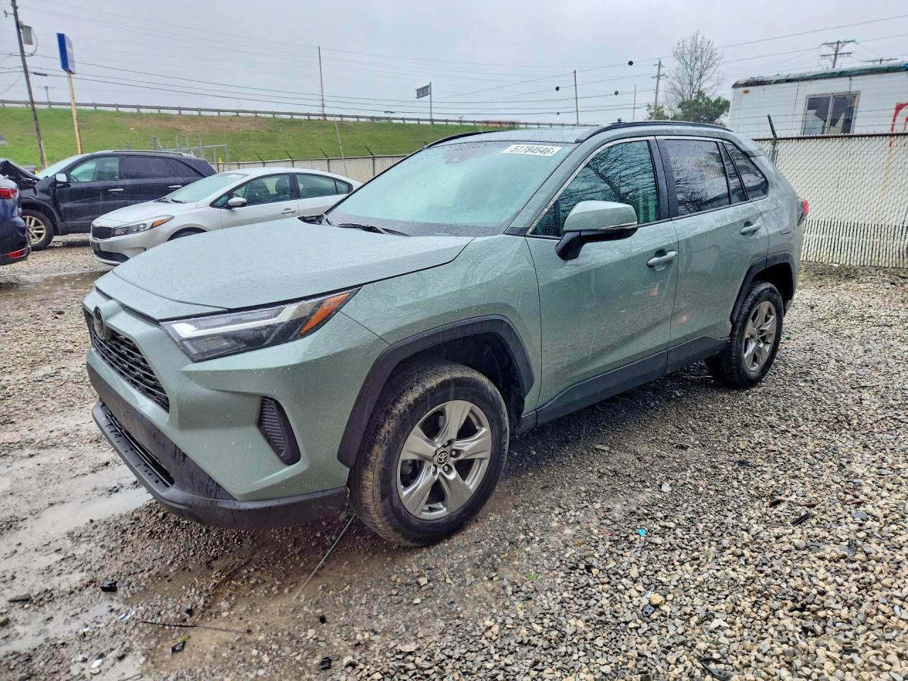 2022 Toyota Rav4 Xle - zdjęcie główne
