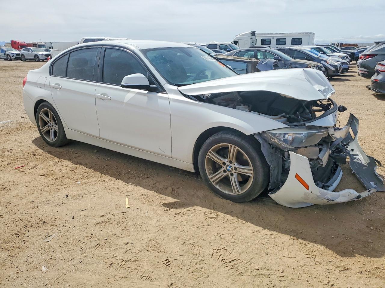 BMW Seria 3 - zdjęcie 4