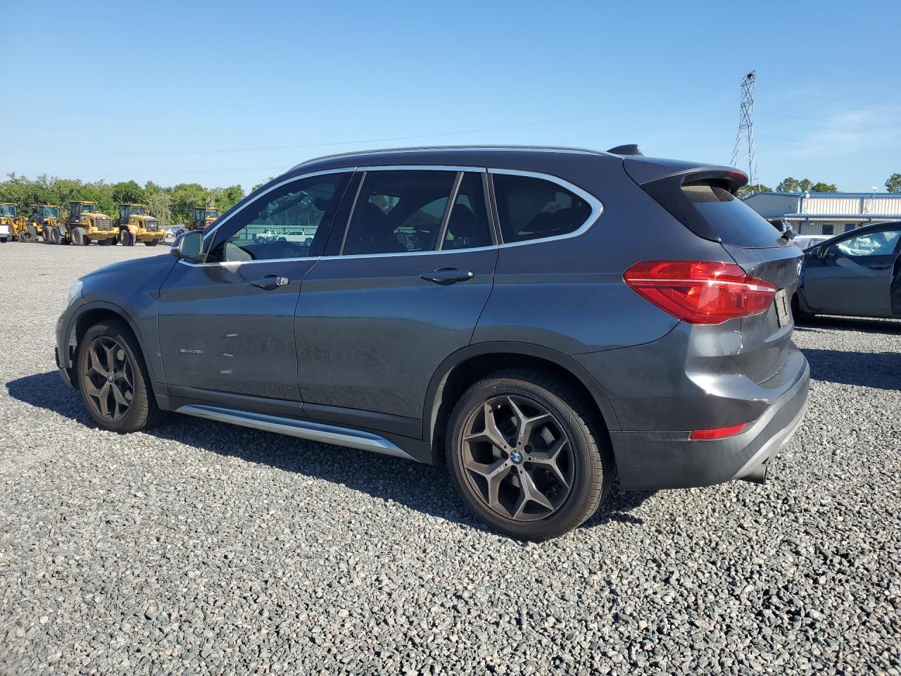 2018 BMW X1 Sdrive28I - zdjęcie 2