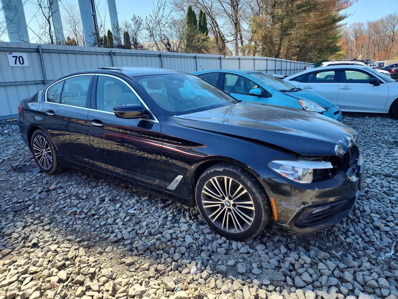 2017 BMW 530 Xi - zdjęcie 4