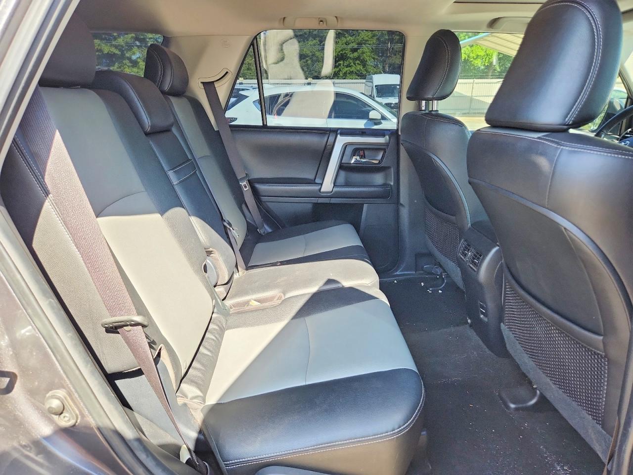 2018 Toyota 4Runner Sr5 Premium - zdjęcie 11