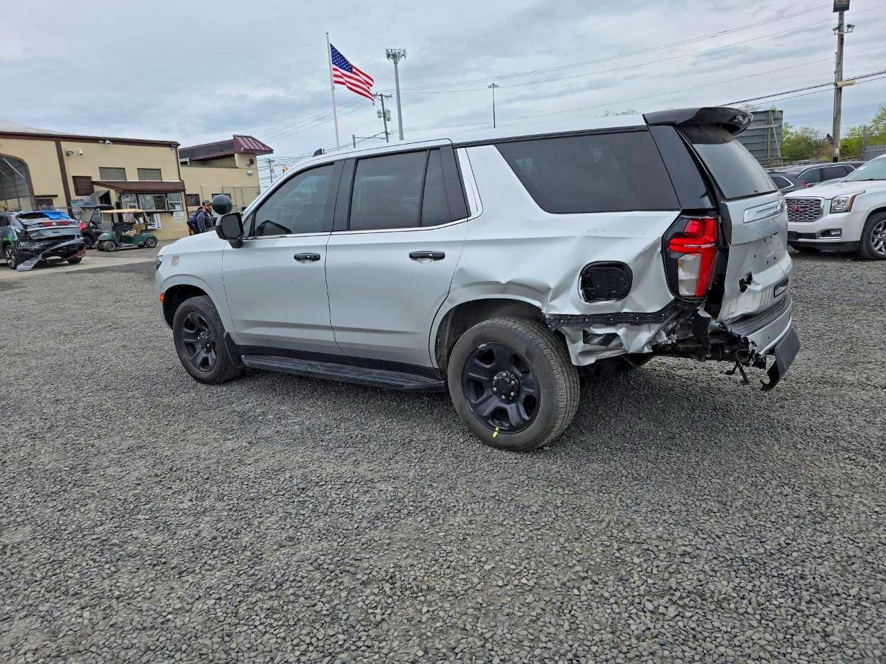 2023 Chevrolet Tahoe K1500 - zdjęcie 2