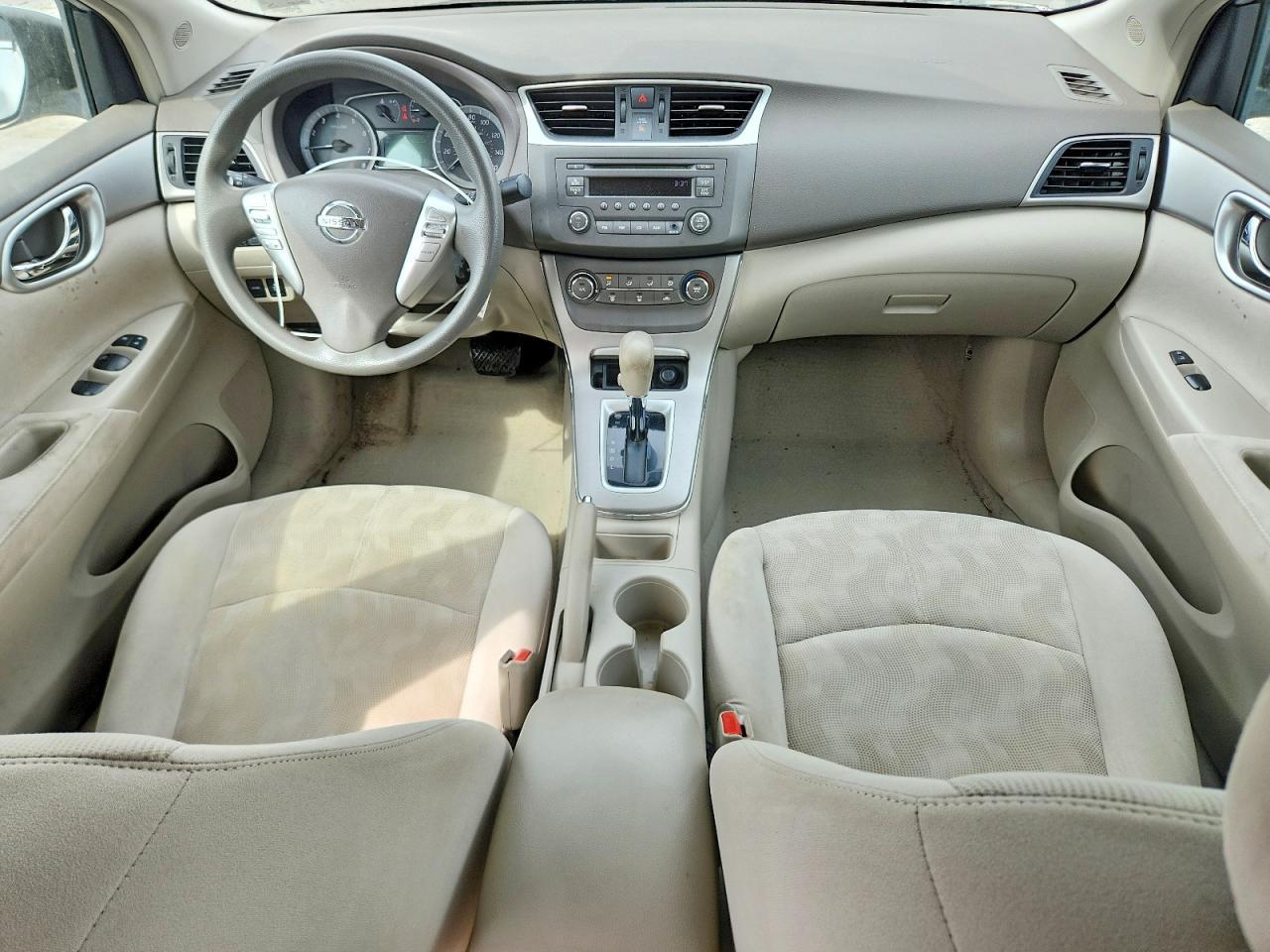 2013 Nissan Sentra S - zdjęcie 8