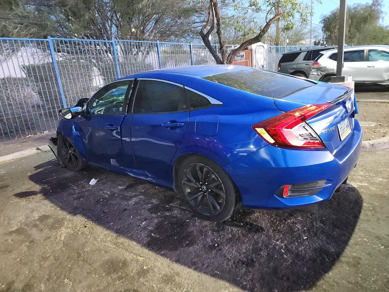 2019 Honda Civic Sport - zdjęcie 2
