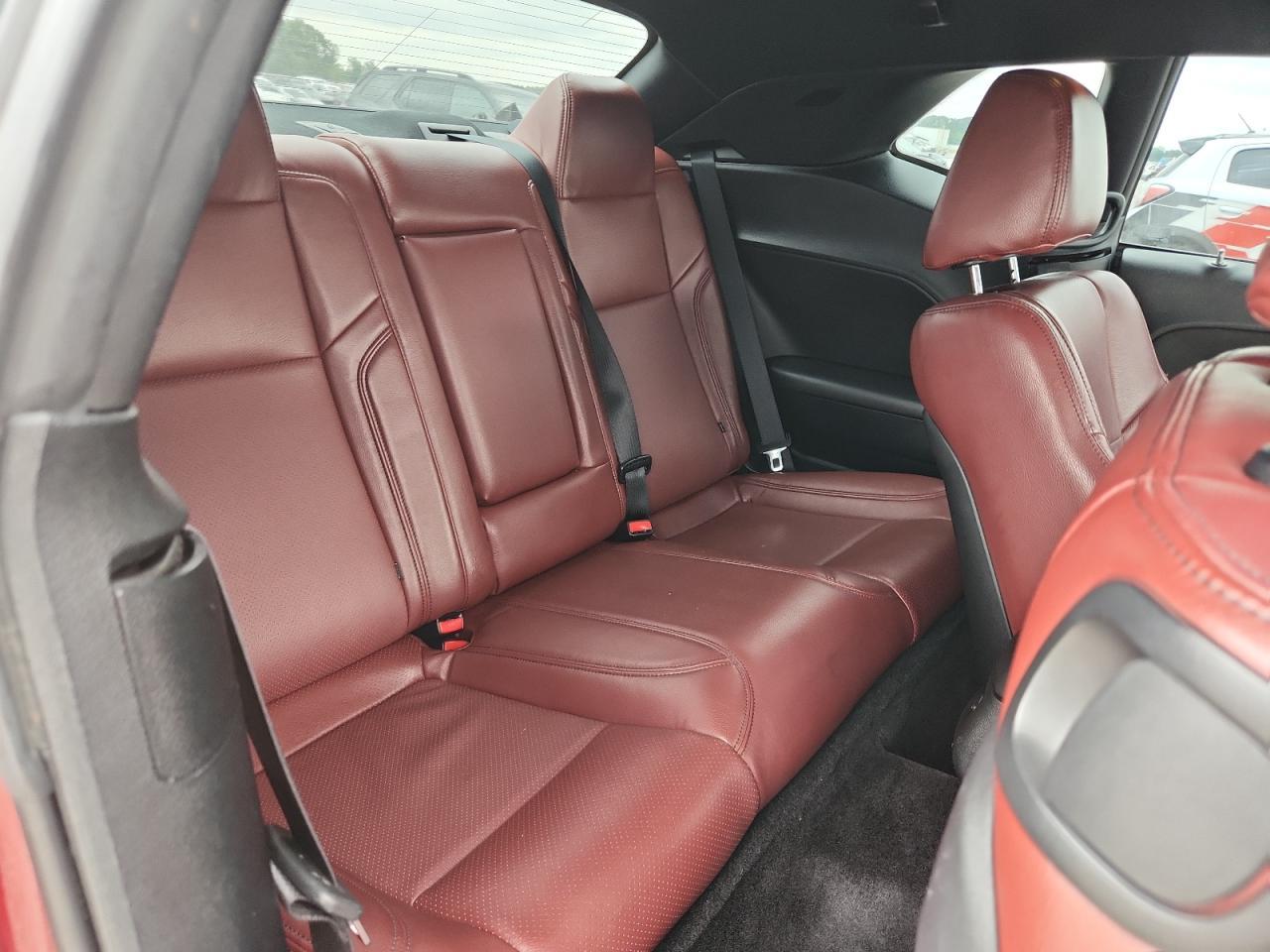 2018 Dodge Challenger R - zdjęcie 10