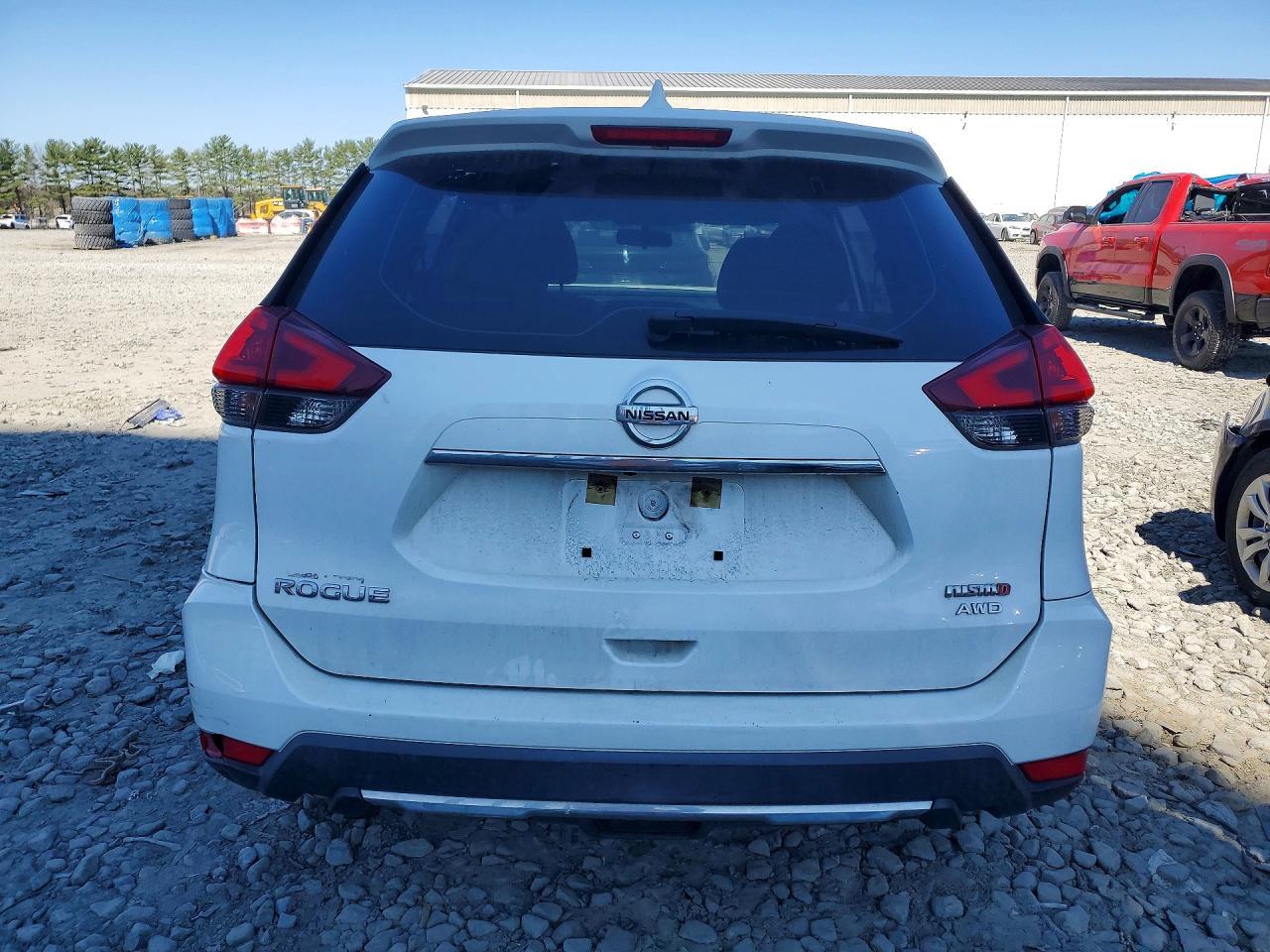 2018 Nissan Rogue S - zdjęcie 6