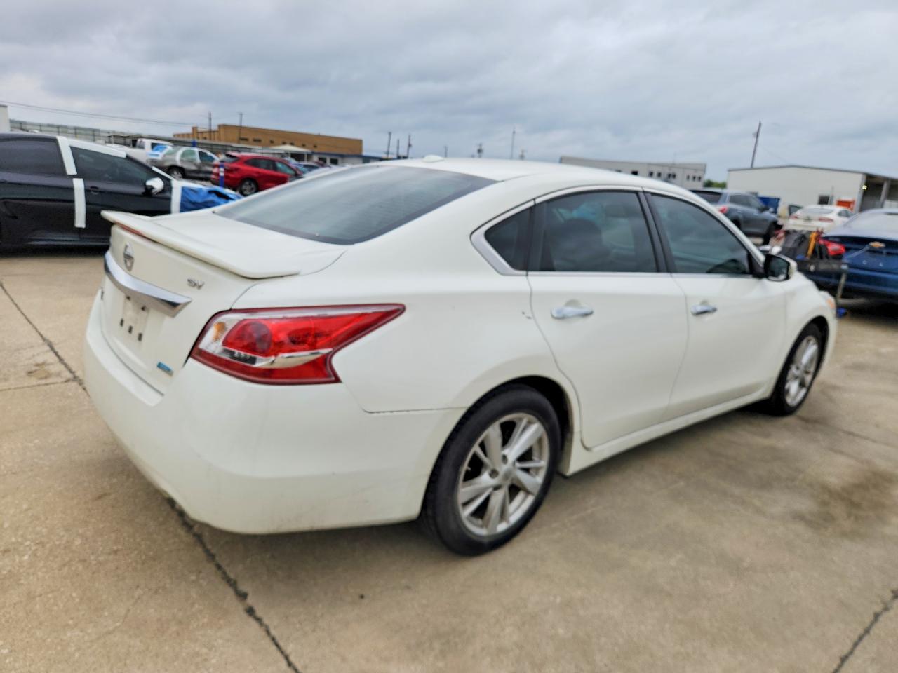 2013 Nissan Altima 2.5 - zdjęcie 3