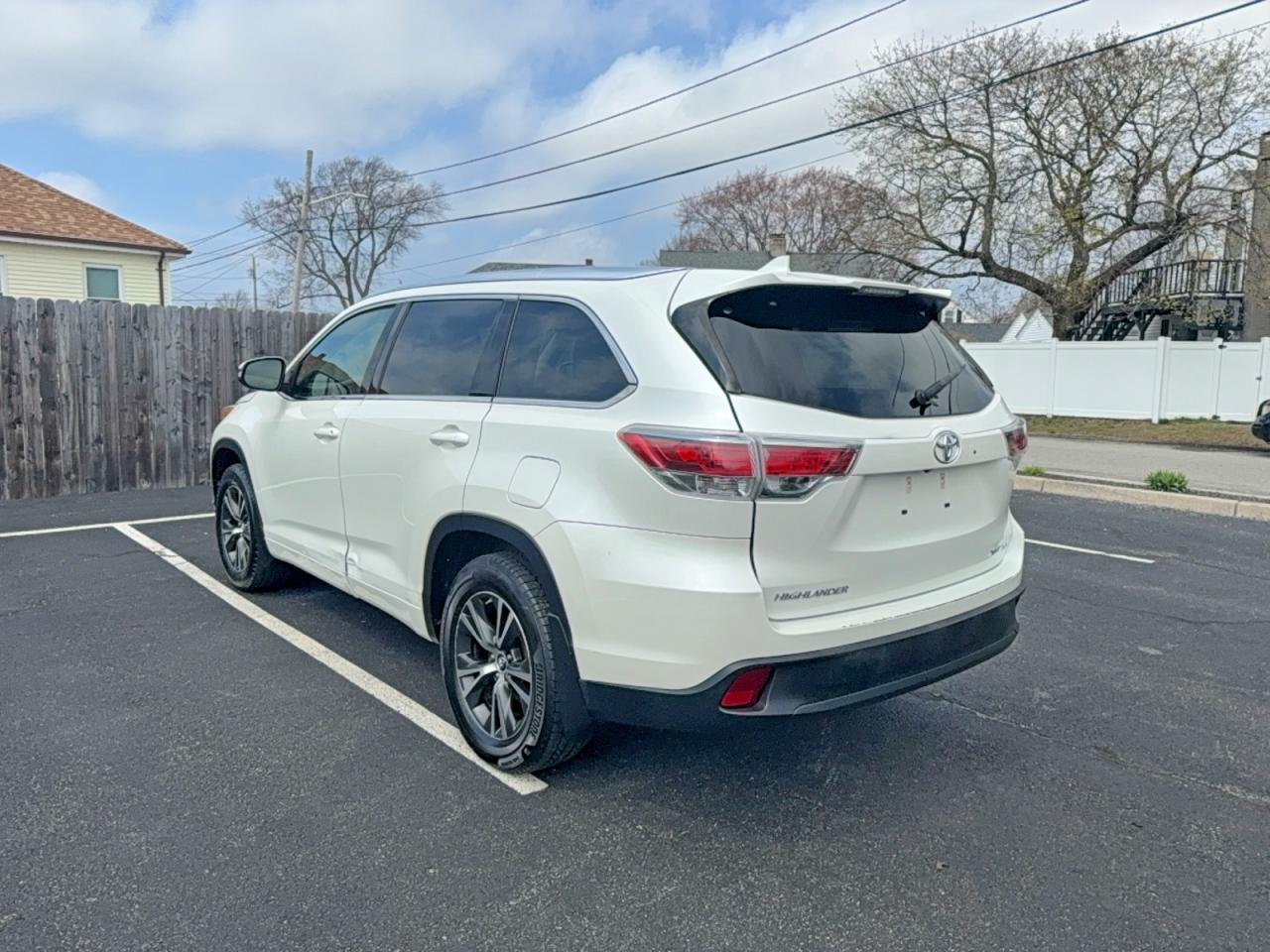 2016 Toyota Highlander Xle - zdjęcie 3