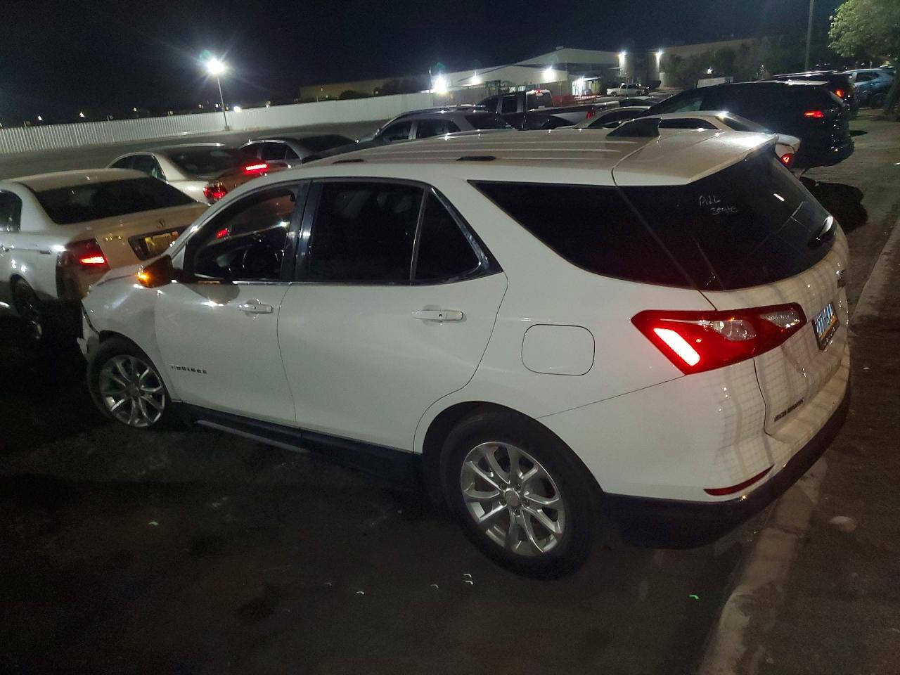 2018 Chevrolet Equinox Lt - zdjęcie 2