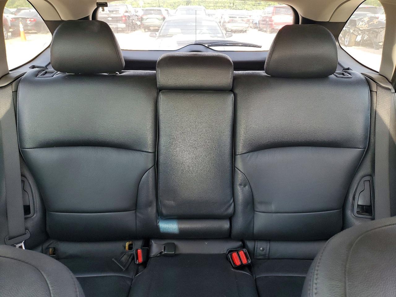 2017 Subaru Outback 2.5I Premium - zdjęcie 10