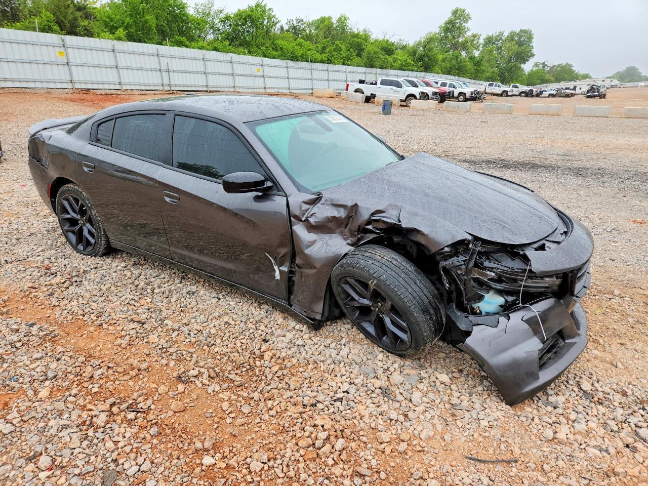 2019 Dodge Charger Sxt - zdjęcie 4