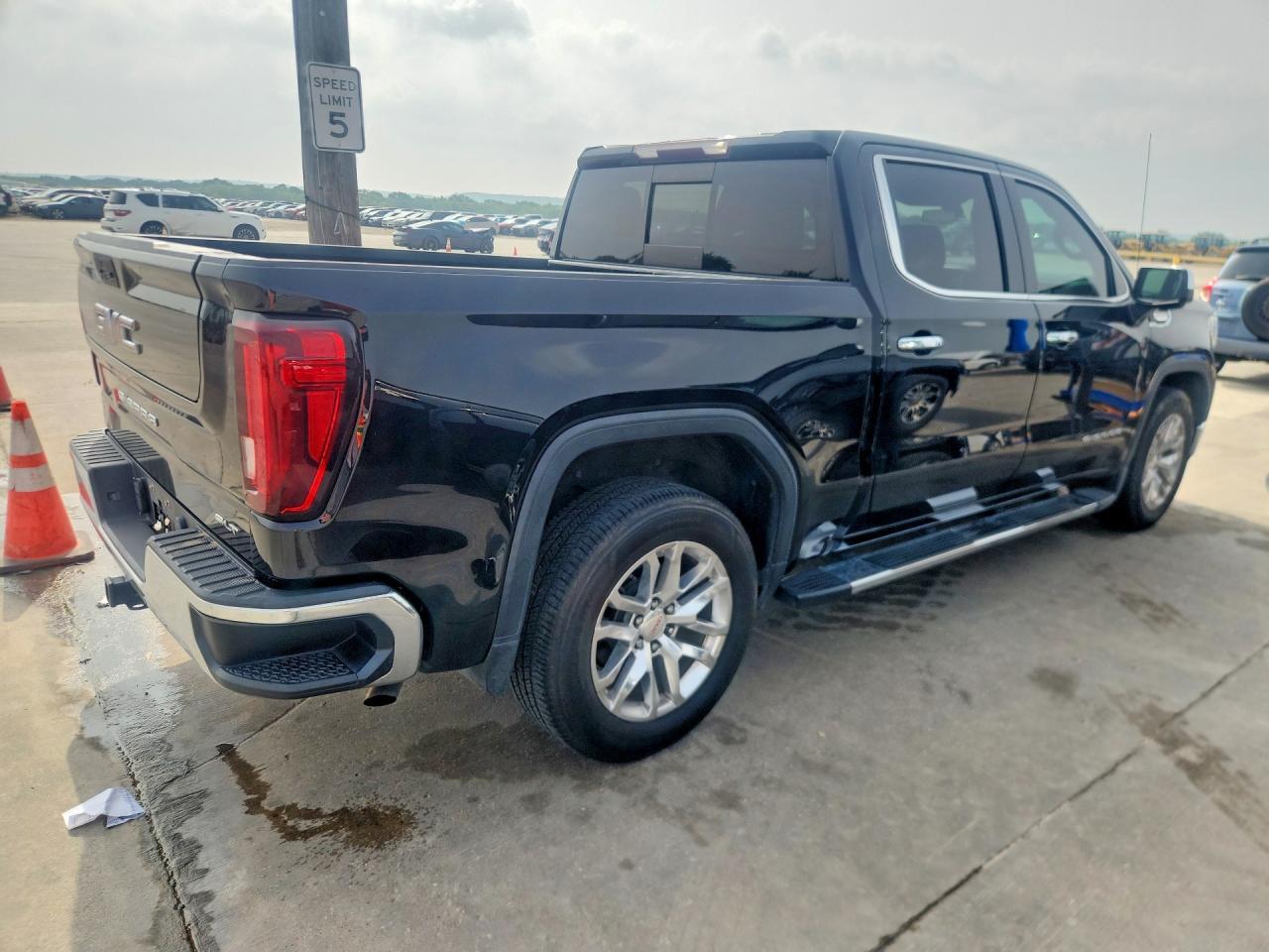2021 GMC Sierra C1500 Slt - zdjęcie 3