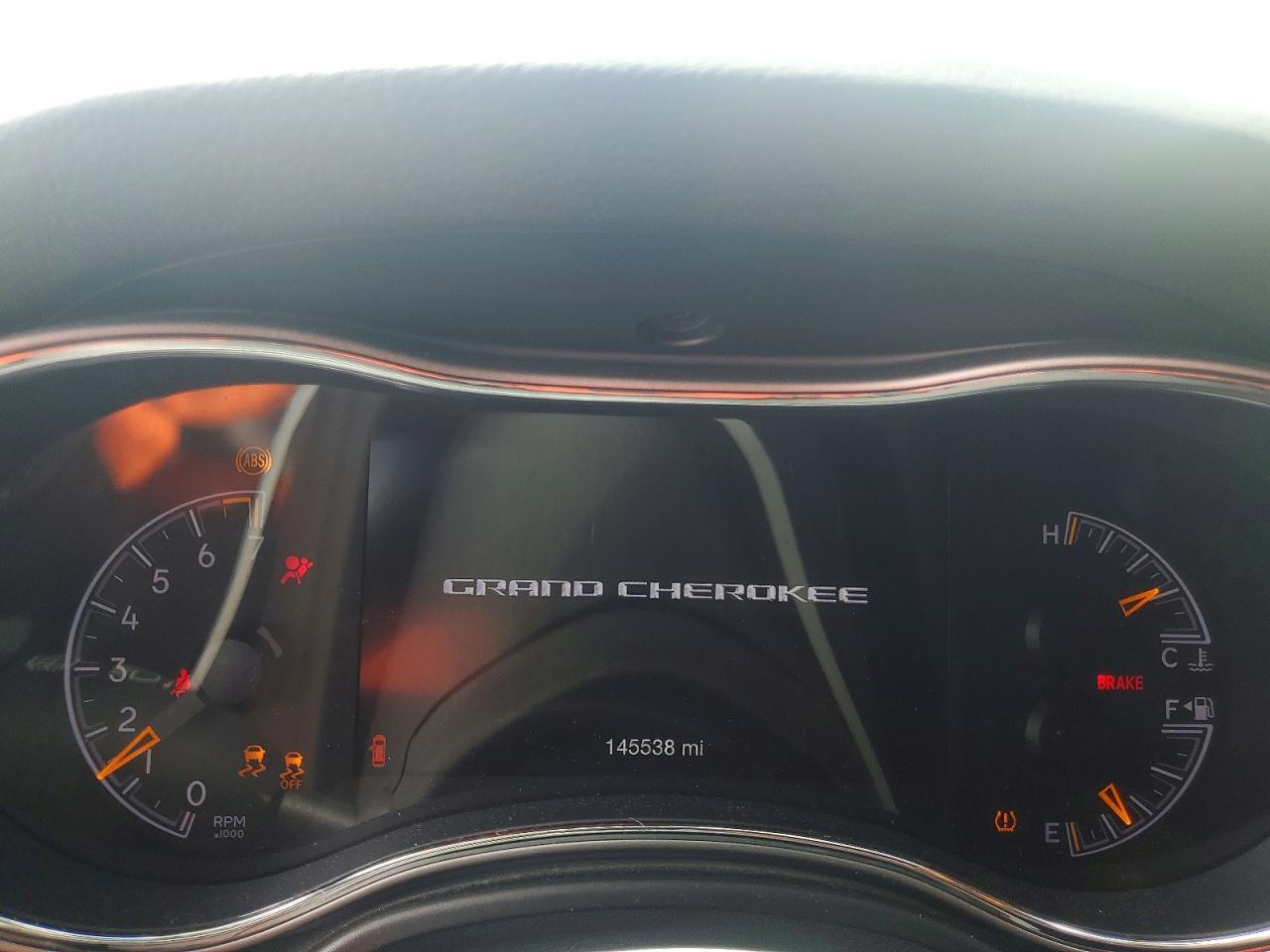 2018 Jeep Grand Cherokee Limited - zdjęcie 9