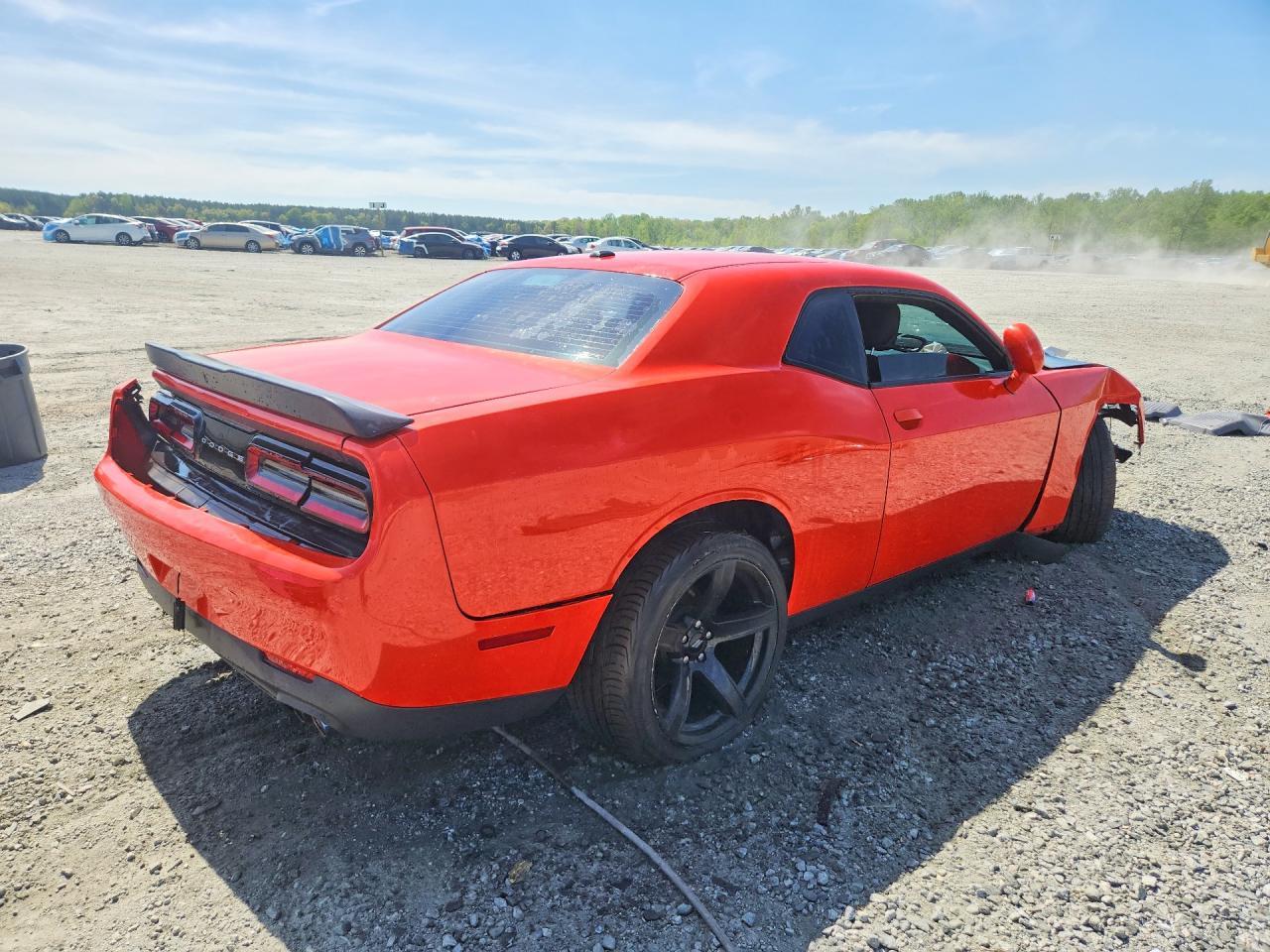 2017 Dodge Challenger Sxt - zdjęcie 3