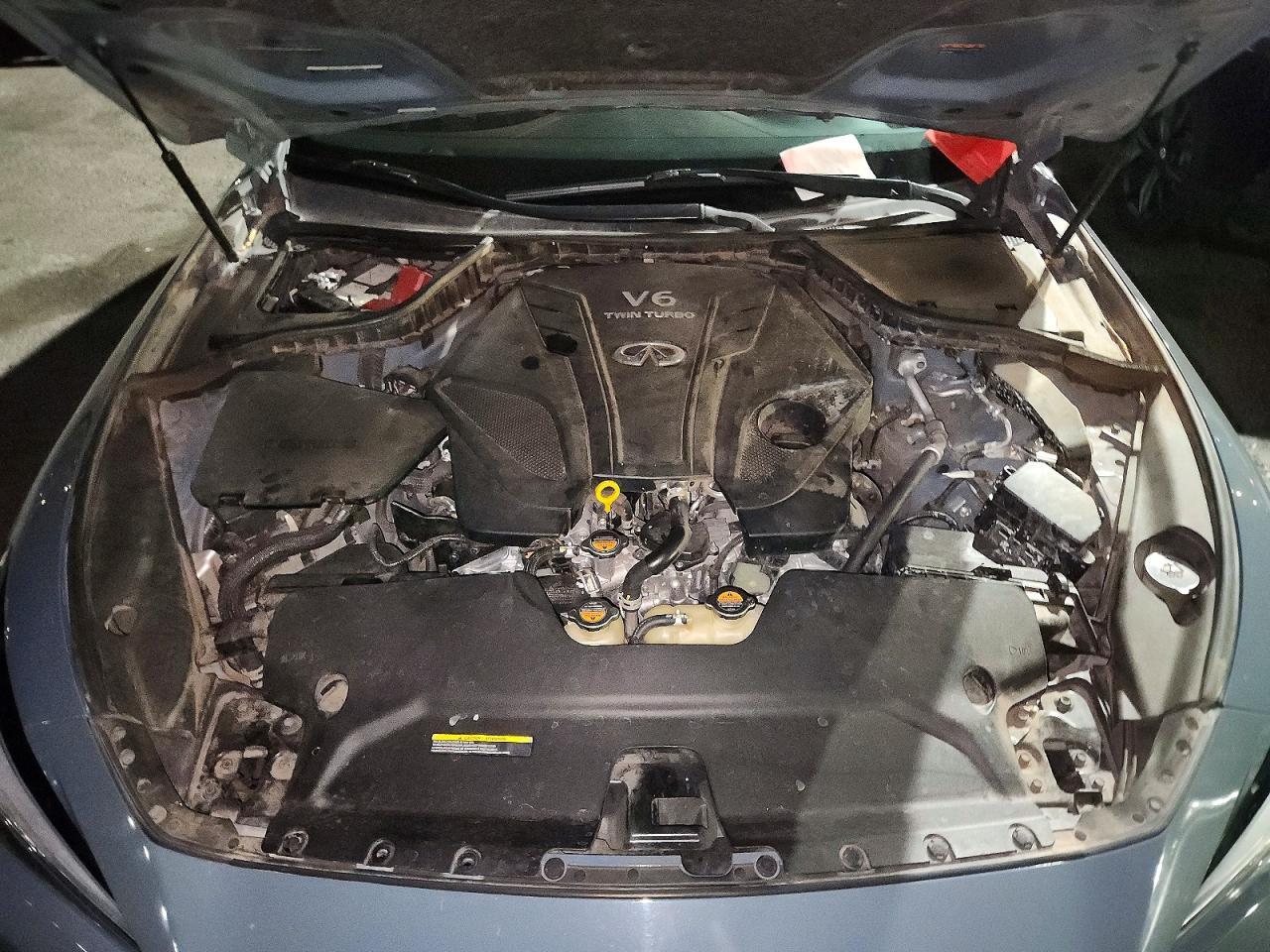 2021 Infiniti Q50 Red Sport 400 - zdjęcie 11