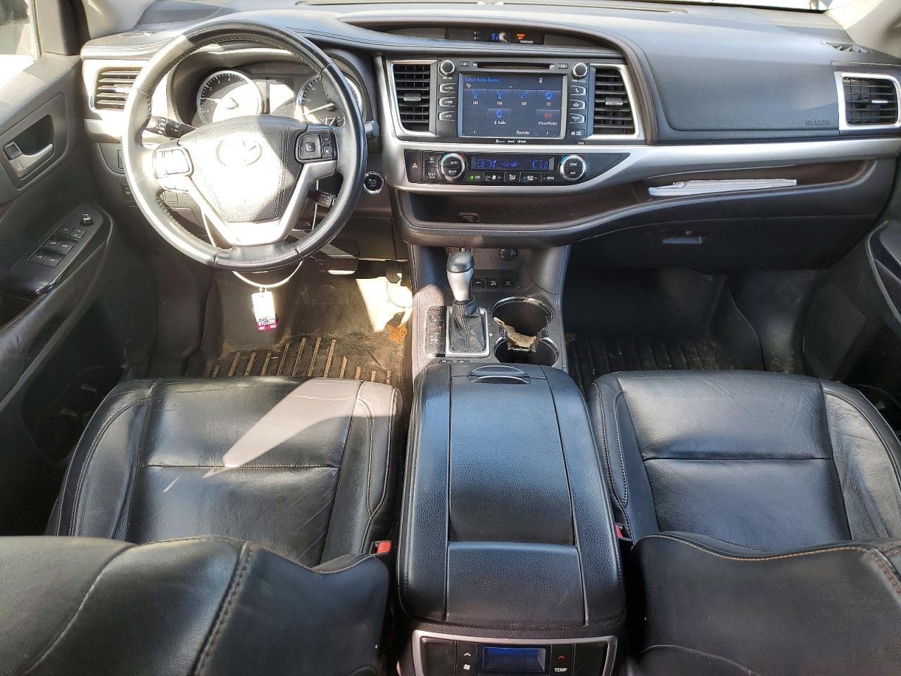 2016 Toyota Highlander Xle - zdjęcie 8